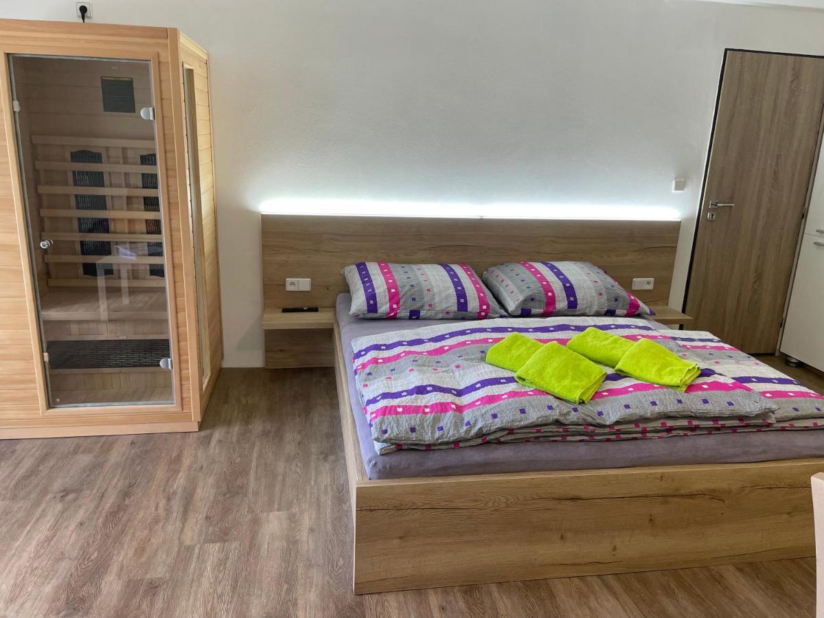 Apartment Wellness Vlckova エクステリア 写真