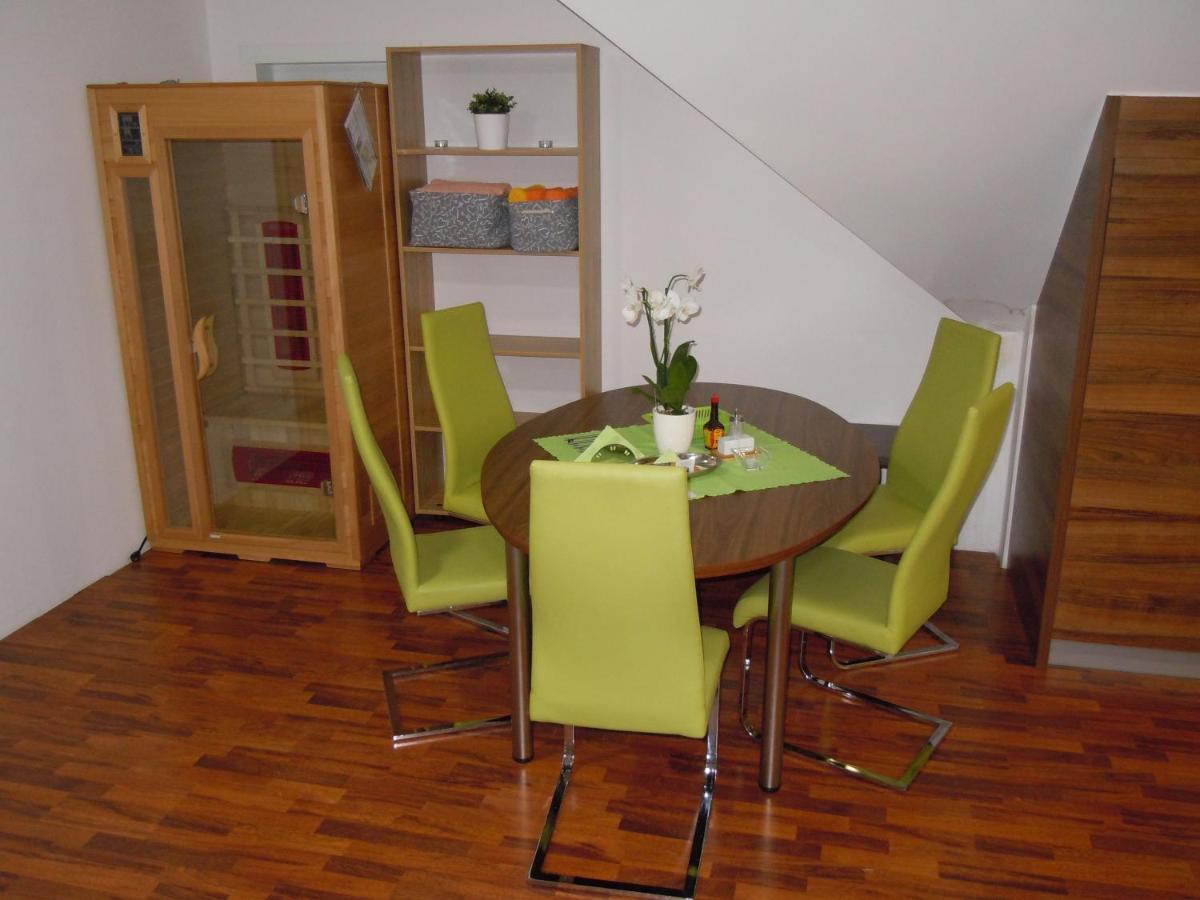 Apartment Wellness Vlckova エクステリア 写真